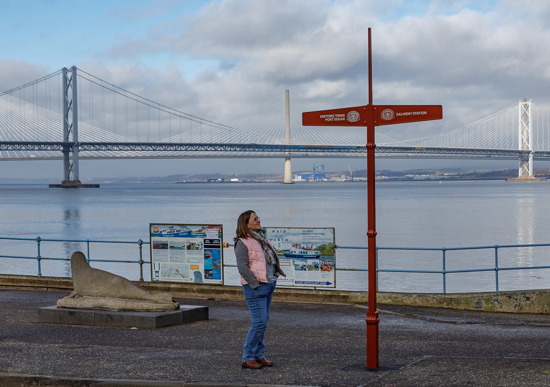Background image - Forth Bridges Trail Hawes Pier South Queensferry
